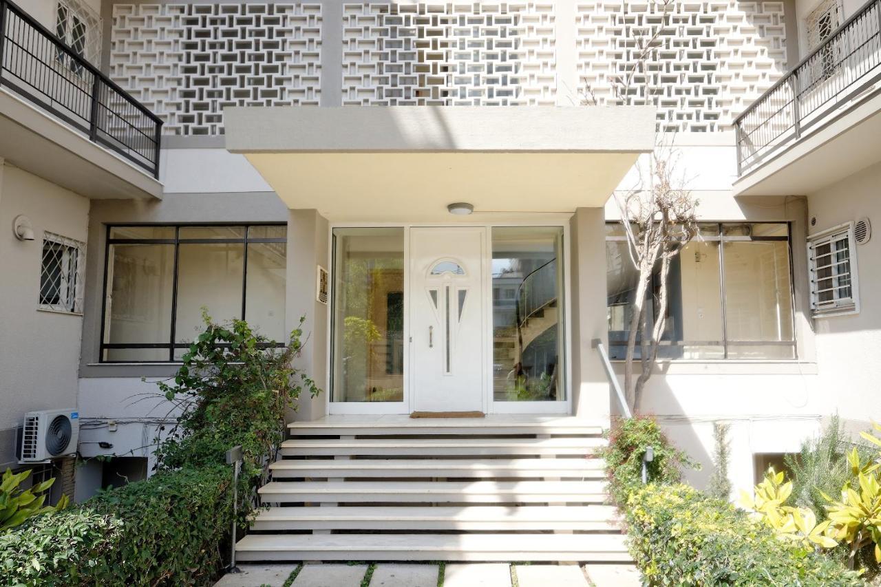 Glyfada Breeze Apartments Афины Экстерьер фото