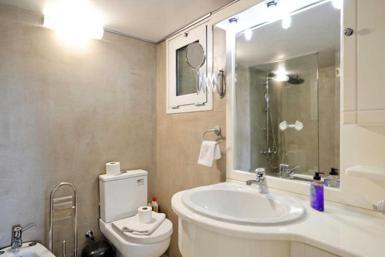 Glyfada Breeze Apartments Афины Экстерьер фото