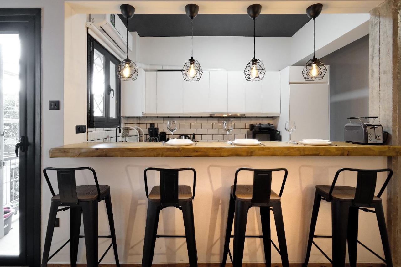 Glyfada Breeze Apartments Афины Экстерьер фото